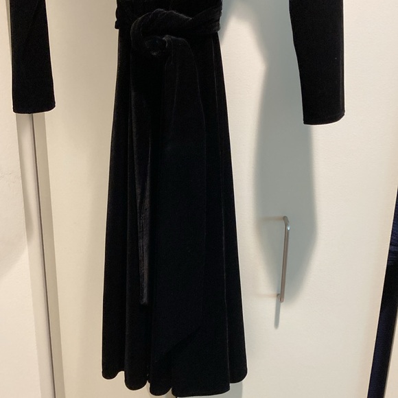 NWOT Talbots Black Velvet MIDI Dress - perfect for the holidays! - Picture 4 of 6